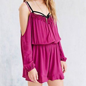Ecote Crochet Lace Cold Shoulder Romper Magenta